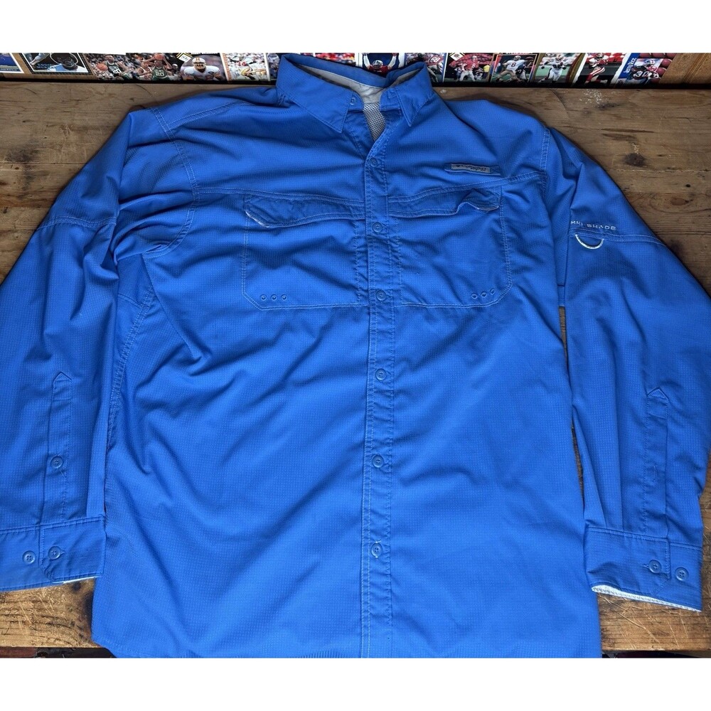 Coulmbia PFG Shirt Mens Size Lrg Blue Fishing Button Up  Long Sleeve Omni Shade